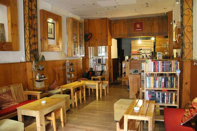 quán cafe sách