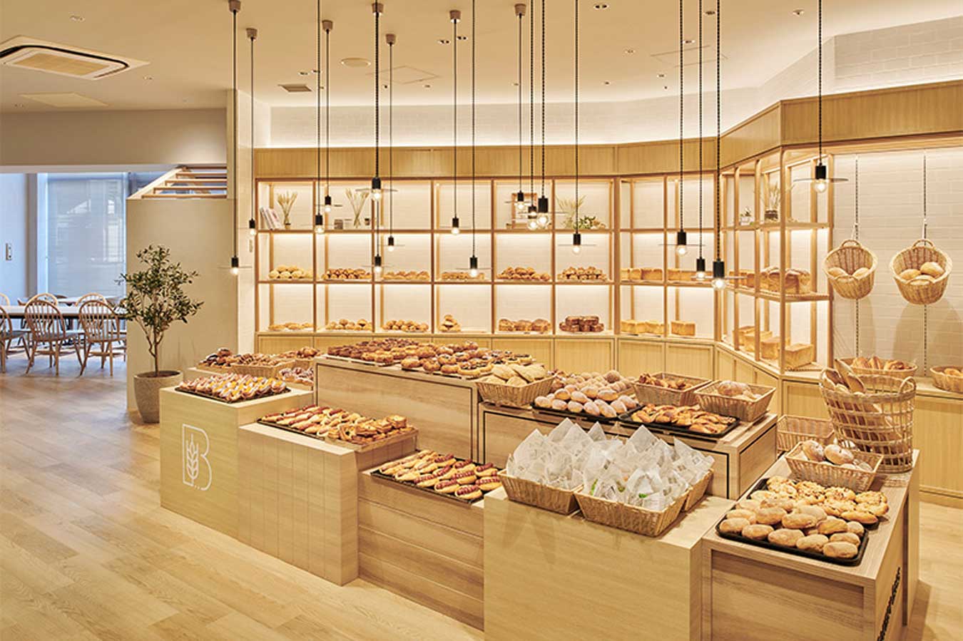 thiết kế hệ thống ánh sáng lung linh cho tiệm bánh